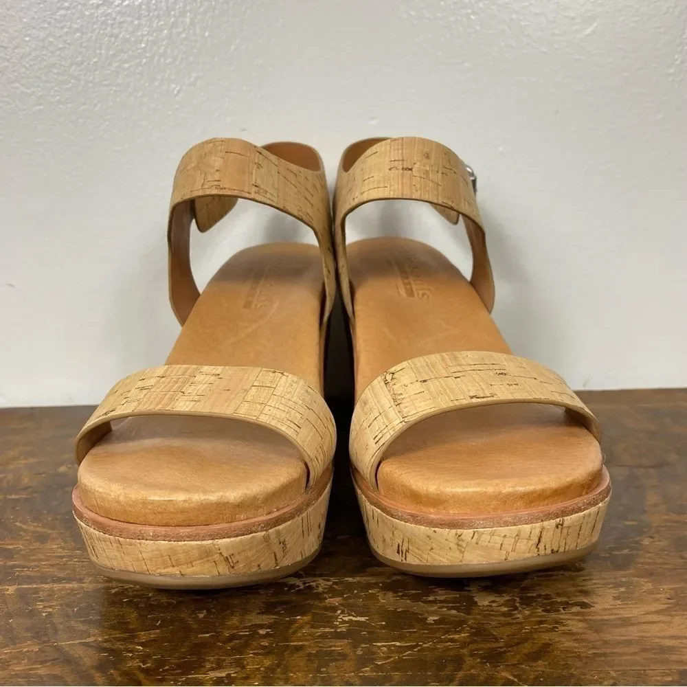 Gentle souls by Kenneth Cole Cork wedge heel